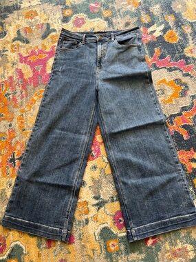 Risen High Rise Crop Women's Jeans in Dark Blue